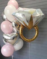 Σύνθεση Με Ροζ - Λευκά Μπαλόνια & Δαχτυλίδι Foil 94εκ.